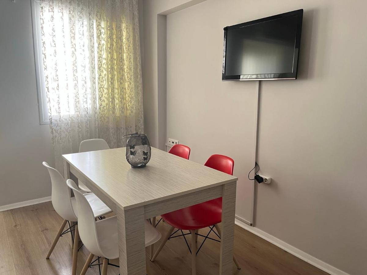 Deka Evleri Lägenhet Izmir Exteriör bild
