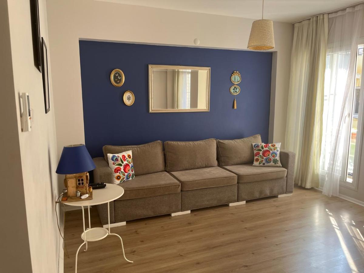 Deka Evleri Lägenhet Izmir Exteriör bild