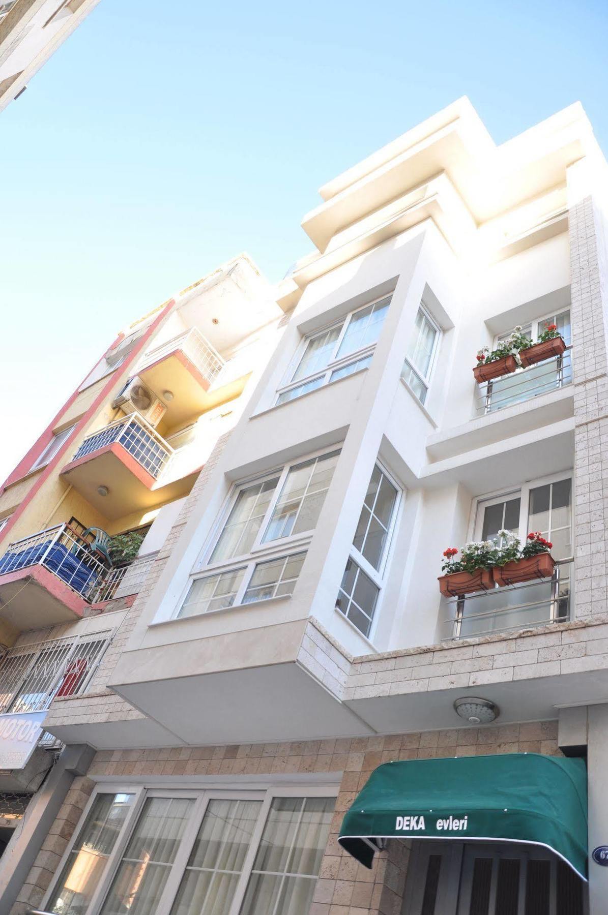 Deka Evleri Lägenhet Izmir Exteriör bild